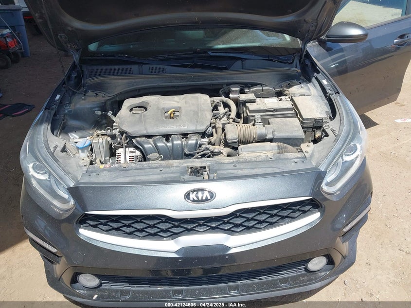 2021 KIA FORTE VIN: 3KPF24AD7ME294409