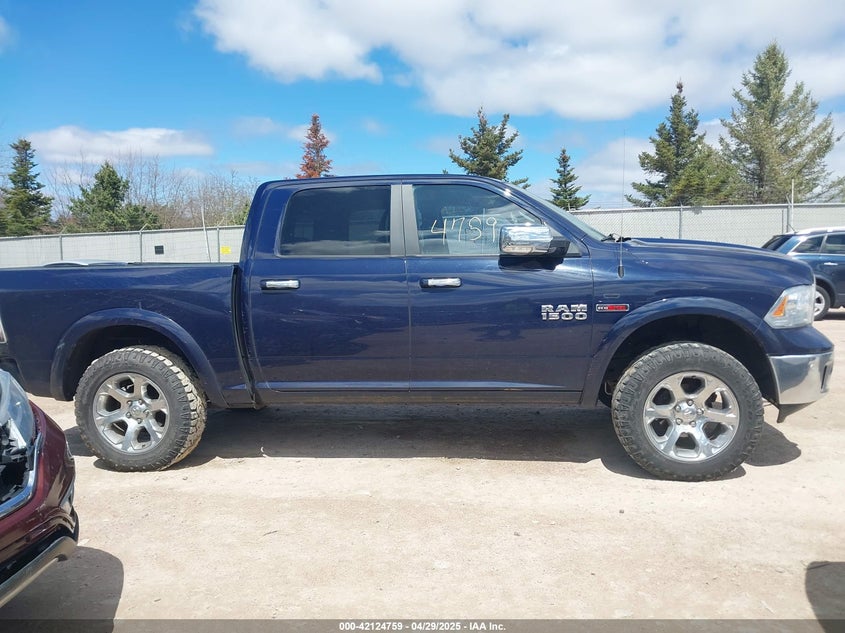 2018 RAM 1500 LARAMIE  4X4 5'7 BOX - 1C6RR7NM1JS309748
