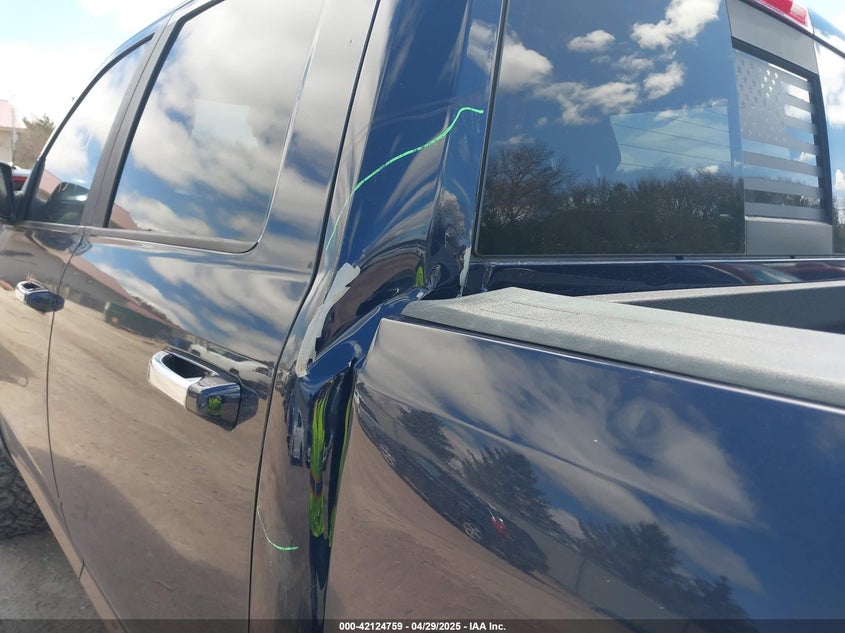 2018 RAM 1500 LARAMIE  4X4 5'7 BOX - 1C6RR7NM1JS309748