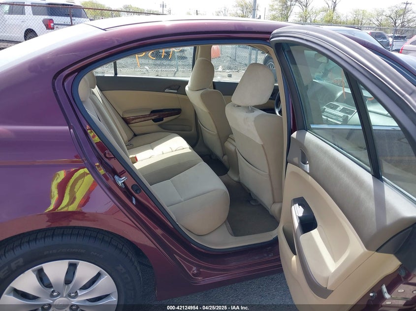 2008 HONDA ACCORD VIN: 1HGCP26318A144153