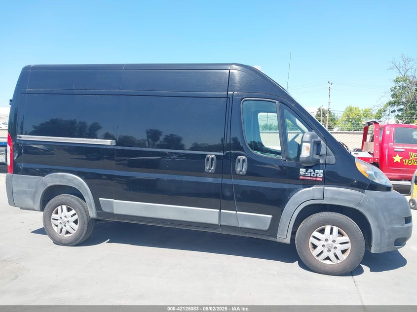 2014 Ram Promaster 2500 High Roof VIN: 3C6TRVCGXEE109337 Lot: 42125083
