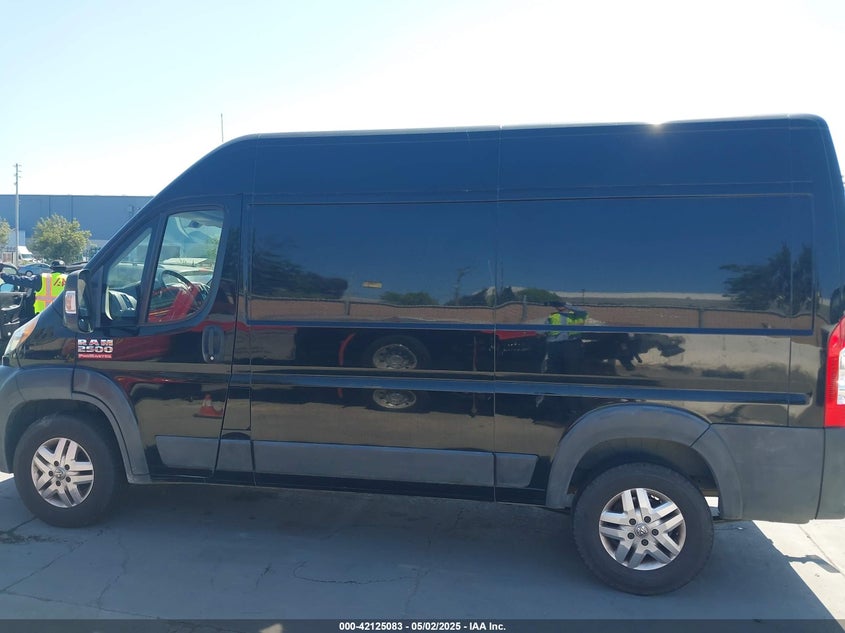2014 Ram Promaster 2500 High Roof VIN: 3C6TRVCGXEE109337 Lot: 42125083
