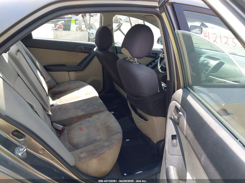 2011 KIA FORTE VIN: KNAFU4A22B5405396