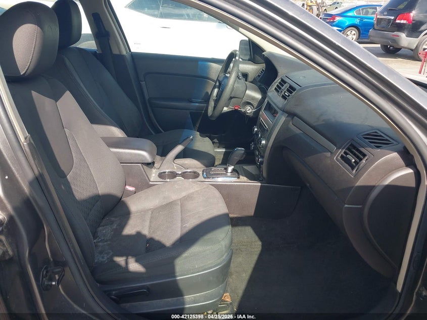 2010 FORD FUSION VIN: 3FAHP0HA8AR377713