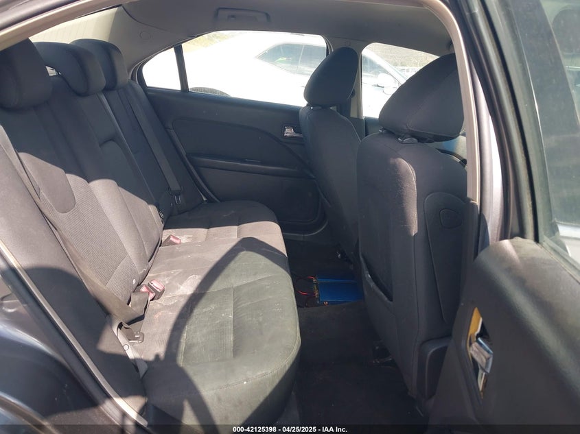 2010 FORD FUSION VIN: 3FAHP0HA8AR377713