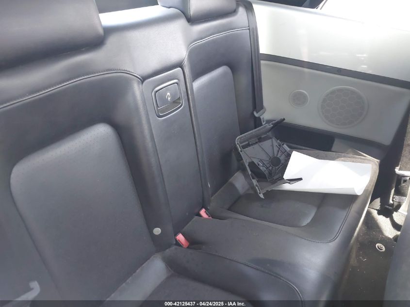 2004 Volkswagen New Beetle Gls 1.8T VIN: 3VWCD21Y64M300742 Lot: 42125437