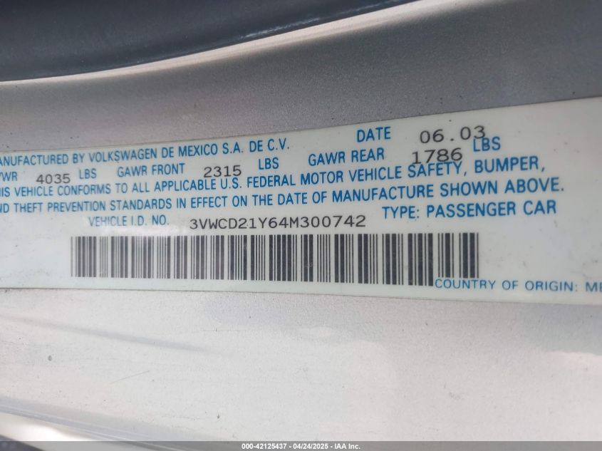 2004 Volkswagen New Beetle Gls 1.8T VIN: 3VWCD21Y64M300742 Lot: 42125437