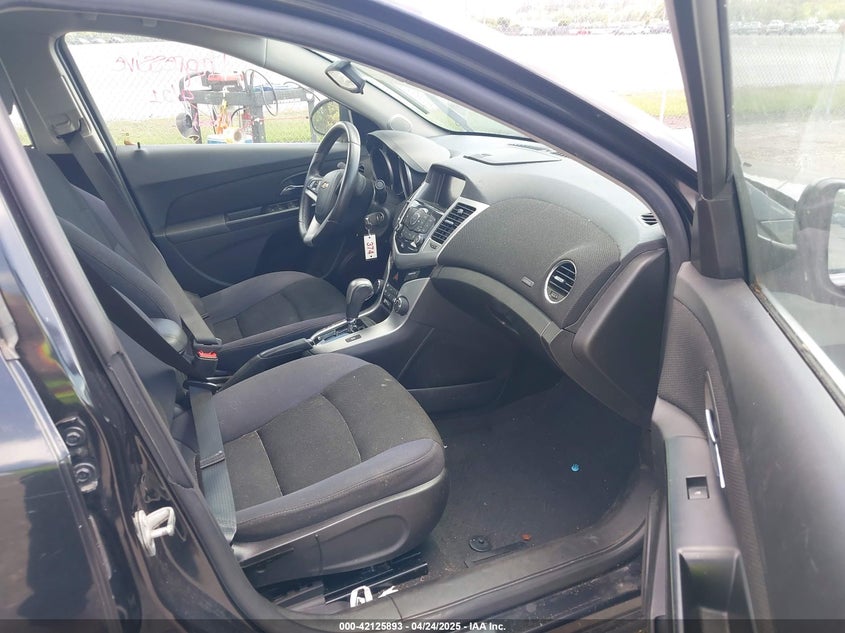 2014 CHEVROLET CRUZE VIN: 1G1PC5SB3E7353714