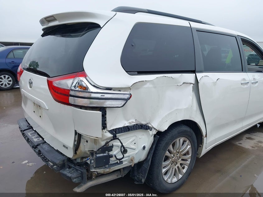 2017 TOYOTA SIENNA VIN: 5TDYZ3DC2HS846346