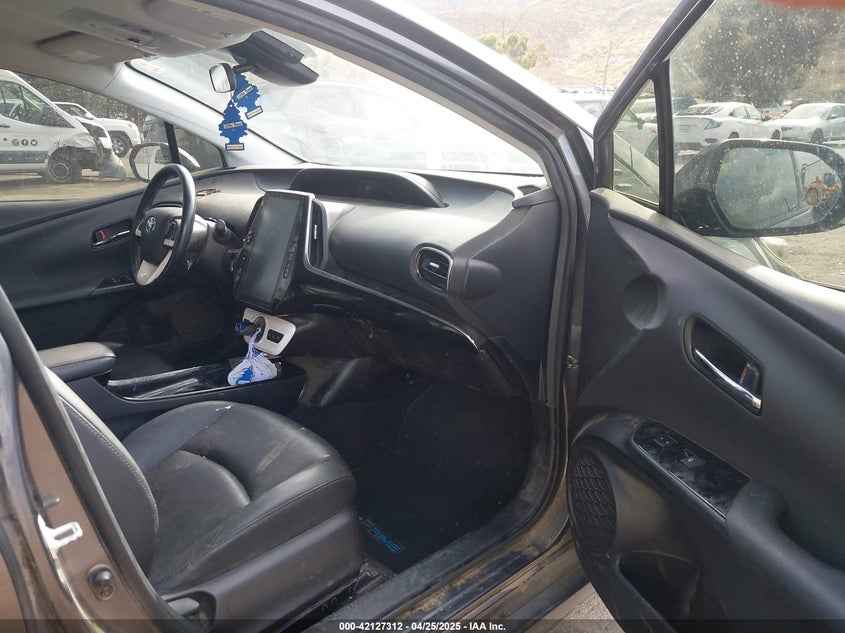 2018 TOYOTA PRIUS PRIME VIN: JTDKARFPXJ3104302