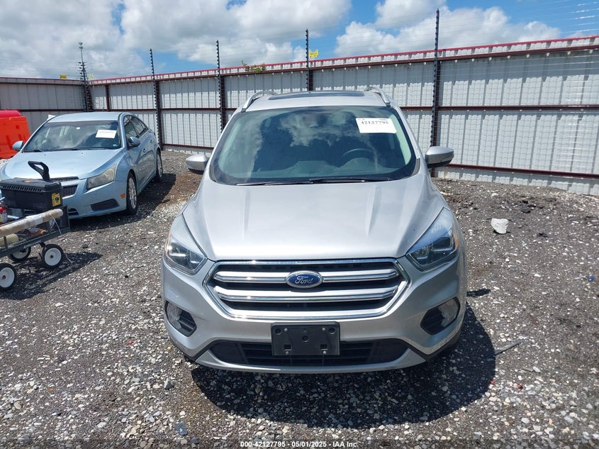 2017 FORD ESCAPE VIN: 1FMCU0J99HUB23567