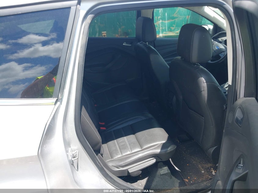 2017 FORD ESCAPE VIN: 1FMCU0J99HUB23567