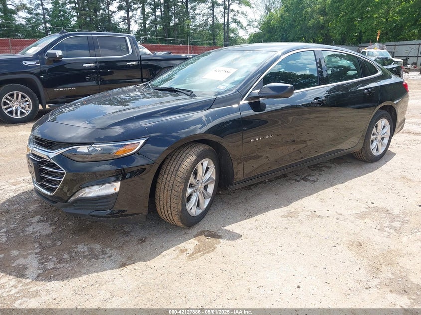 2025 CHEVROLET MALIBU VIN: 1G1ZD5ST5SF145835