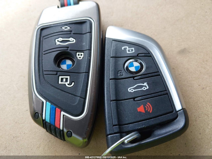 VIN 5UX43DP05N9K52561 2022 BMW X3 SDRIVE30I