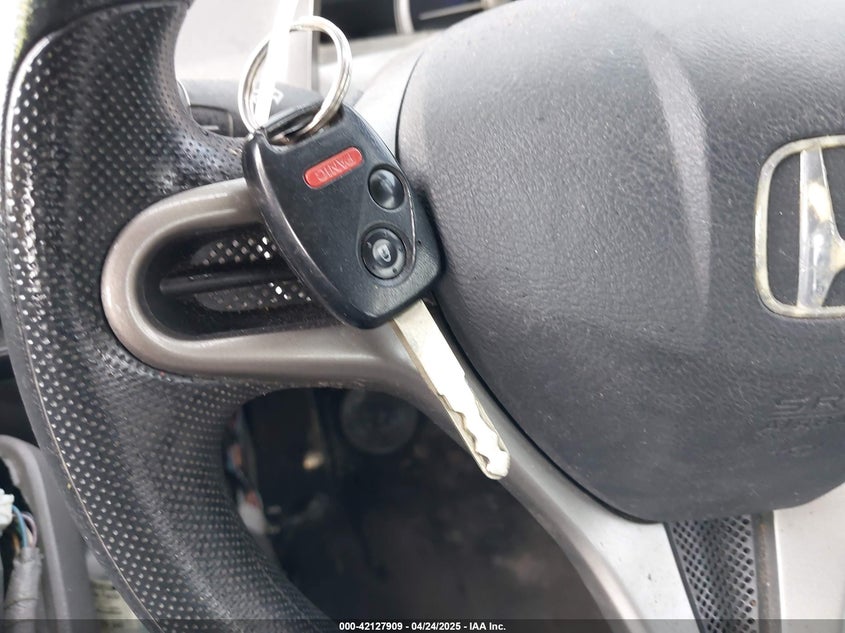 2010 HONDA CIVIC VIN: 2HGFA1F55AH306819
