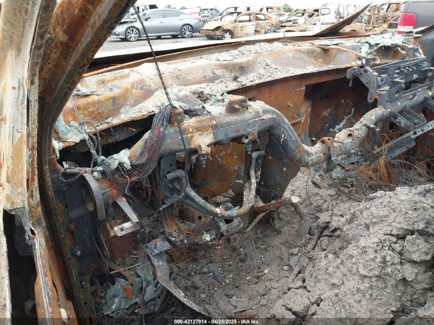 2007 GMC Yukon Sle VIN: 1GKFC13077J137495 Lot: 42127914