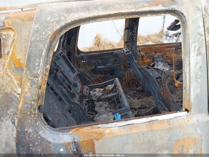 2007 GMC Yukon Sle VIN: 1GKFC13077J137495 Lot: 42127914