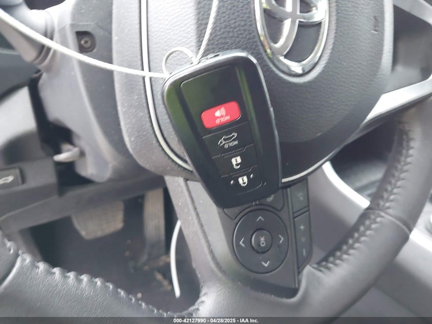 2023 TOYOTA RAV4 HYBRID VIN: 4T3B6RFV2PU138031