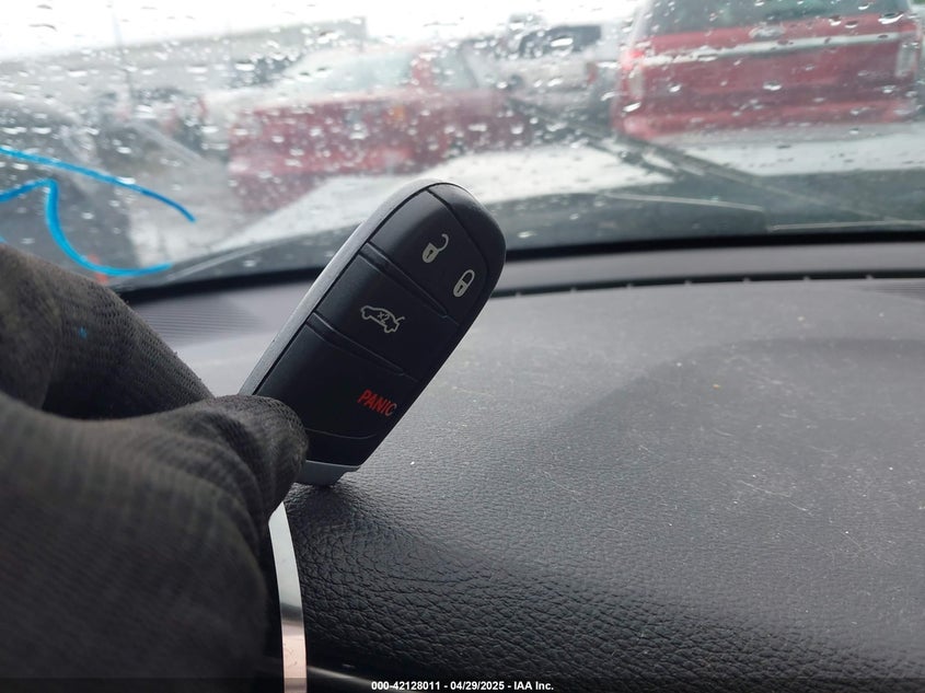 2019 DODGE CHALLENGER VIN: 2C3CDZAGXKH500459