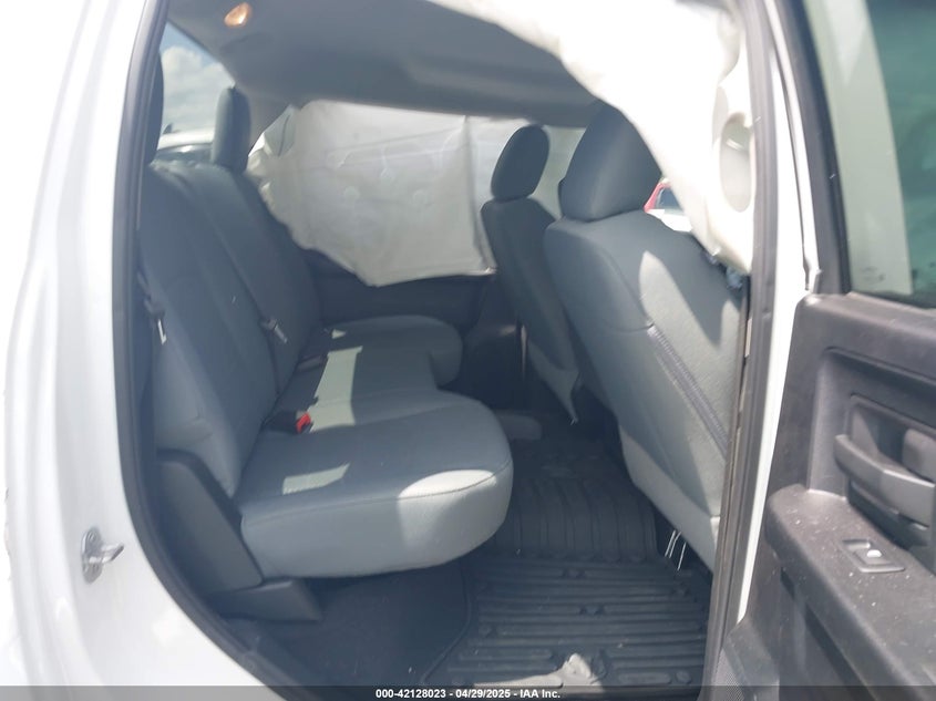 2018 RAM 2500 VIN: 3C6UR5CJ6JG276003