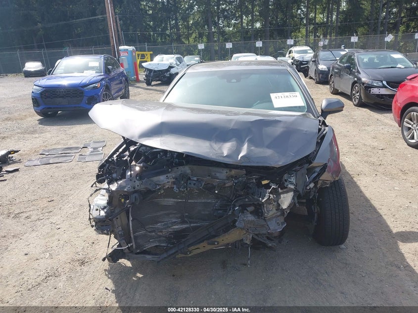 2019 TOYOTA CAMRY HYBRID VIN: 4T1B31HK4KU008573