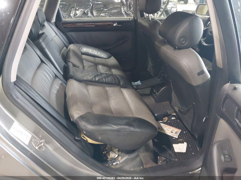 2001 Audi Allroad VIN: WAUYP64B51N131875 Lot: 42128363