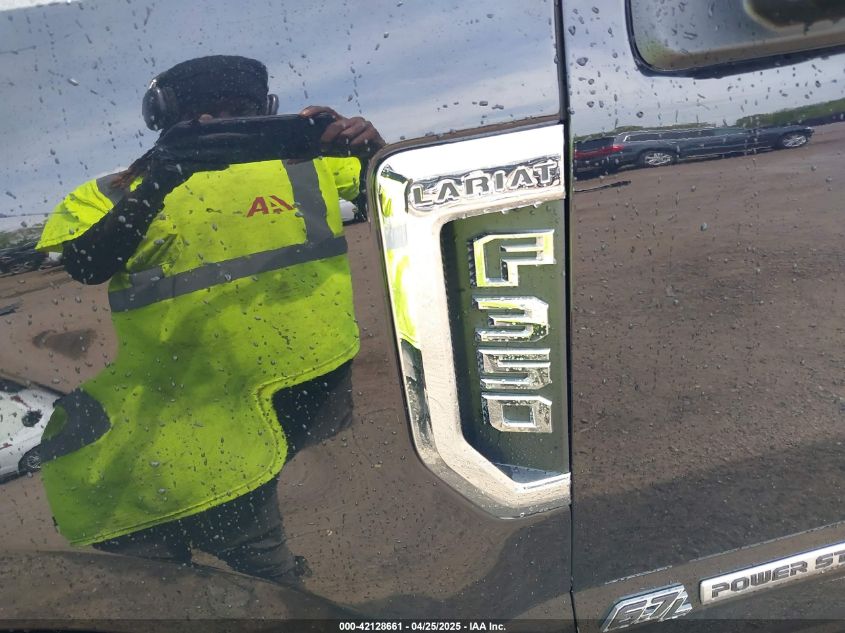 2022 Ford F-350 - 1FT8W3BT5NEE11088