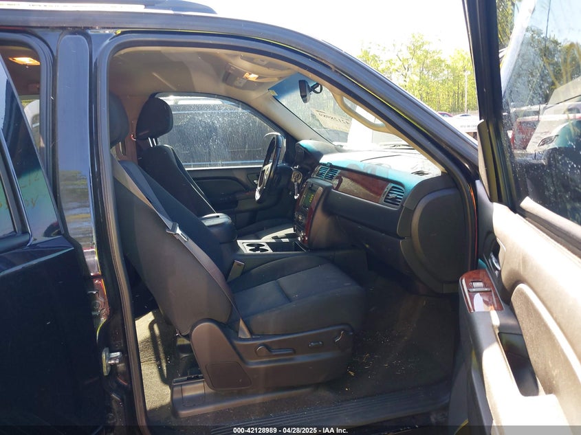 2013 CHEVROLET AVALANCHE VIN: 3GNTKEE76DG197730