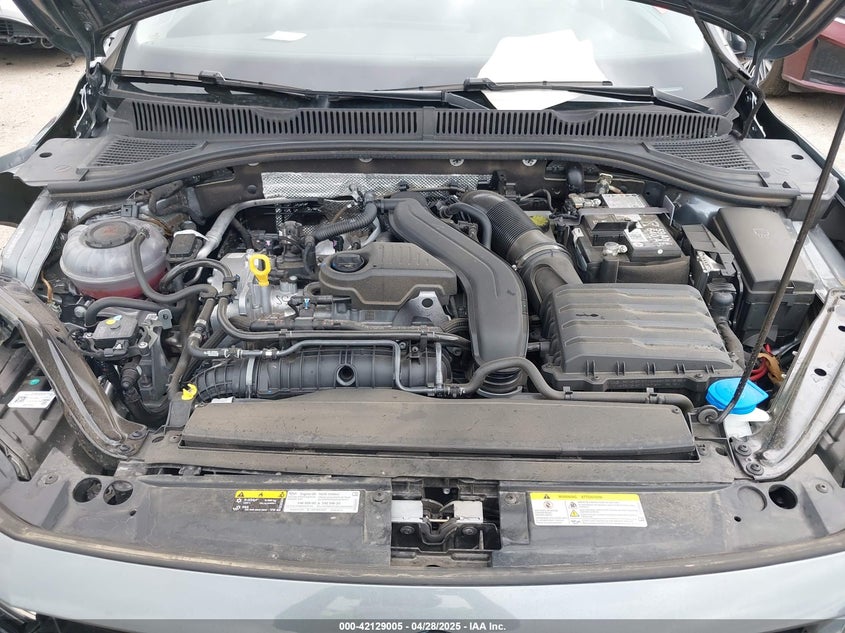 2025 VOLKSWAGEN JETTA VIN: 3VW7X7BU8SM007617
