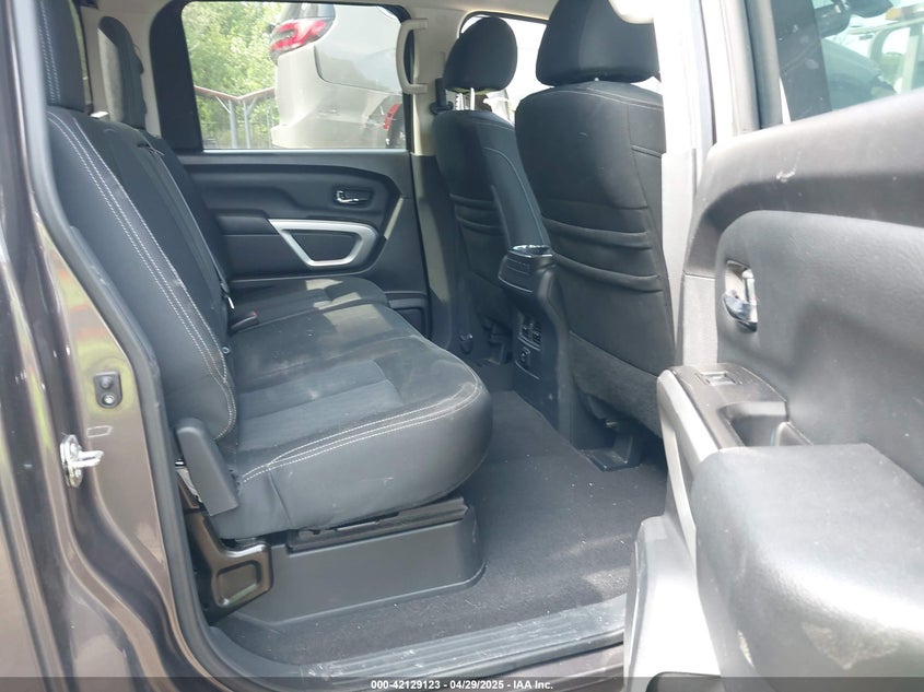 2018 NISSAN TITAN XD VIN: 1N6AA1F49JN514304