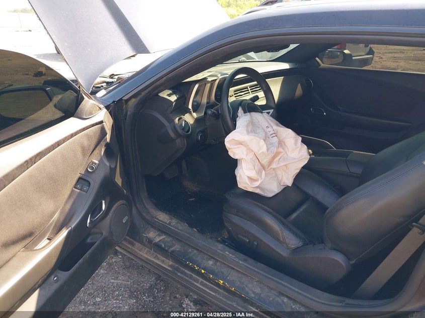 2010 CHEVROLET CAMARO VIN: 2G1FB1EVXA9209986