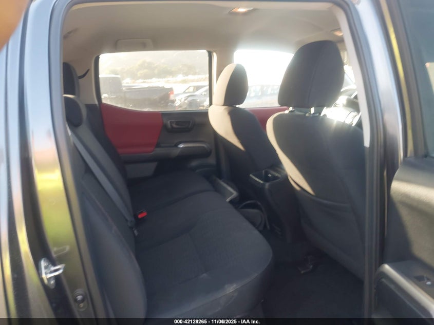 2017 Toyota Tacoma Sr5 V6 VIN: 3TMCZ5AN3HM093227 Lot: 42129265