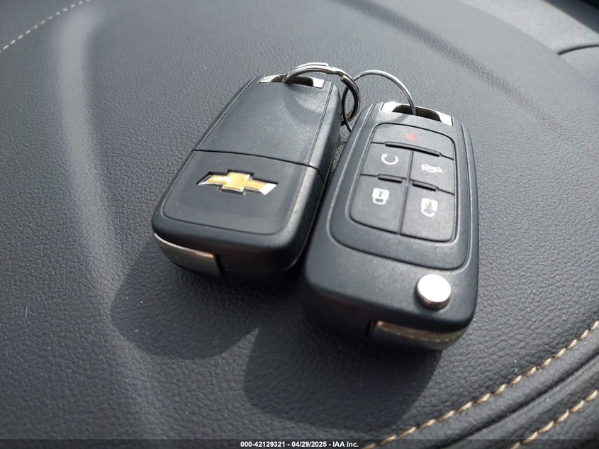 2014 CHEVROLET IMPALA VIN: 1G1155S36EU104625