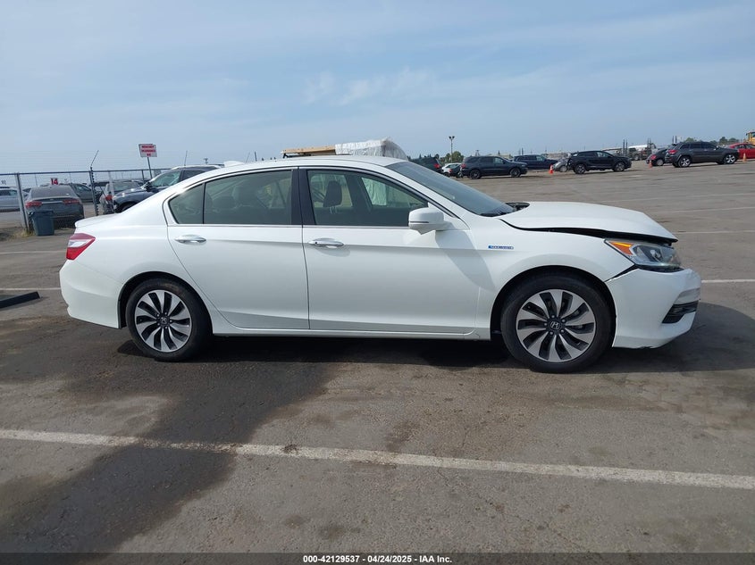 VIN JHMCR6F33HC015463 2017 HONDA ACCORD HYBRID