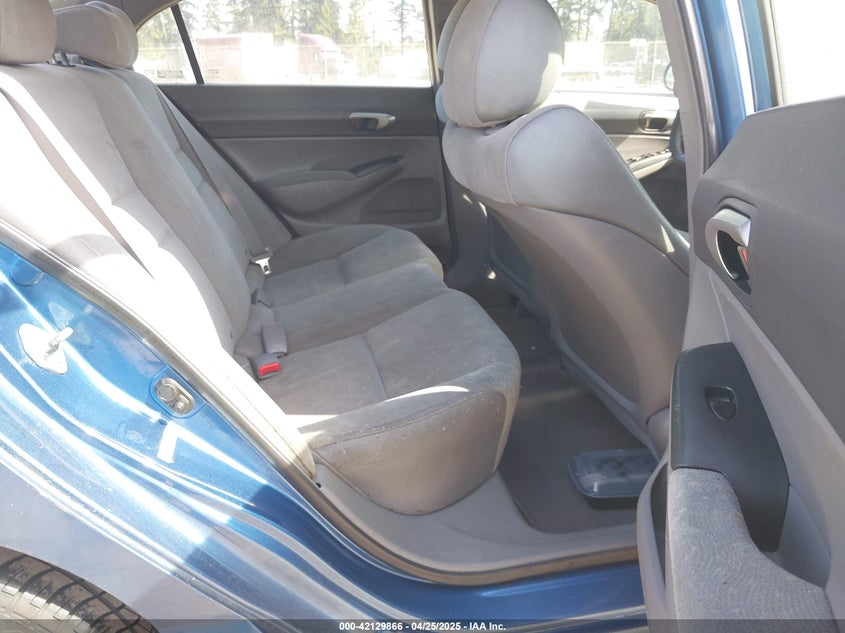 2008 HONDA CIVIC VIN: 1HGFA16558L022345
