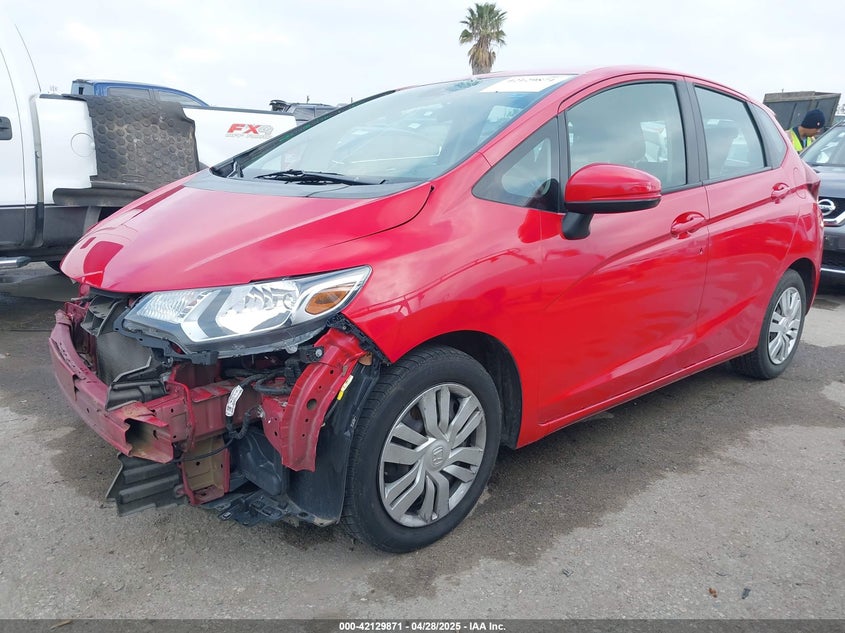 2015 HONDA FIT VIN: 3HGGK5H52FM762596