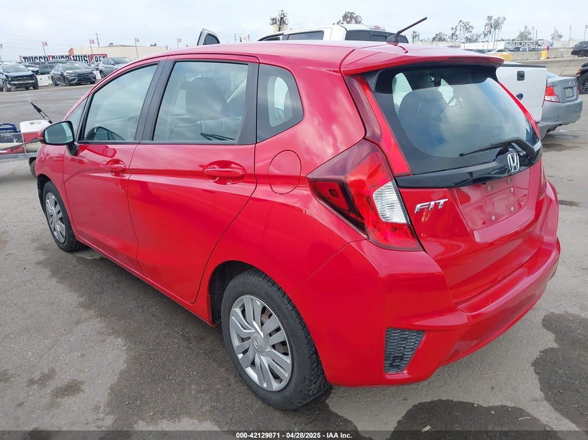 2015 HONDA FIT VIN: 3HGGK5H52FM762596