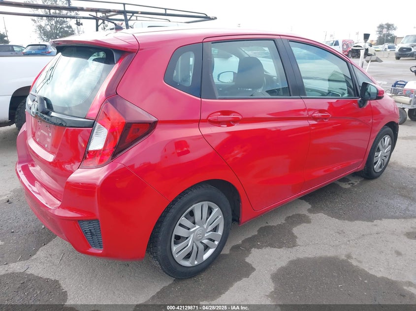 2015 HONDA FIT VIN: 3HGGK5H52FM762596