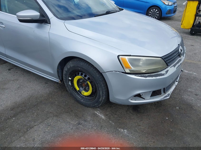 2013 VOLKSWAGEN JETTA VIN: 3VWDP7AJ5DM292211