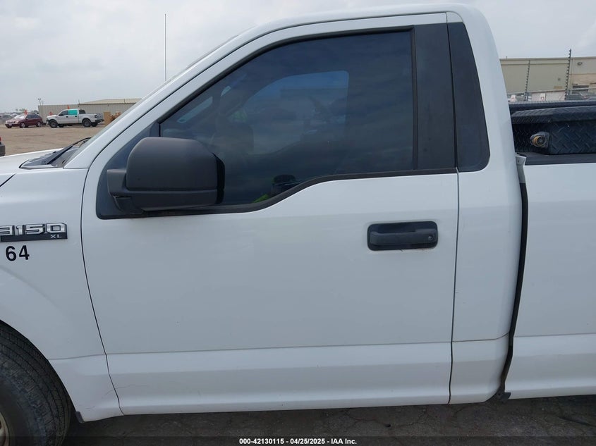 2017 FORD F150 VIN: 1FTMF1C89HKC76507