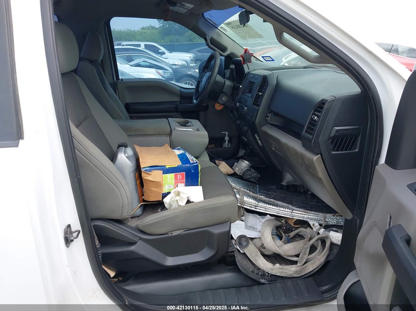2017 FORD F150 VIN: 1FTMF1C89HKC76507
