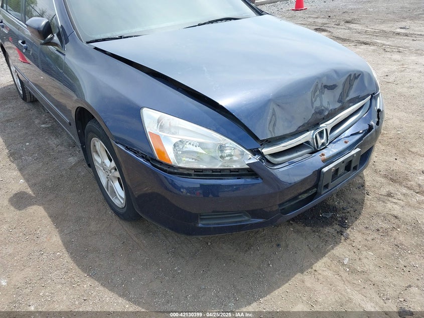 2007 HONDA ACCORD VIN: 1HGCM56327A039274