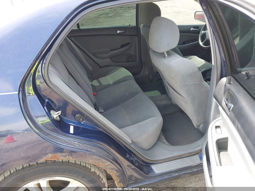 2007 HONDA ACCORD VIN: 1HGCM56327A039274