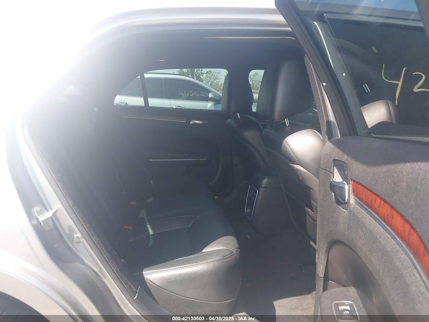 2013 Chrysler 300 Motown VIN: 2C3CCAAG2DH709850 Lot: 42130503