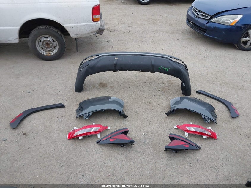 2024 HYUNDAI TUCSON HYBRID VIN: KM8JBCD14RU209620