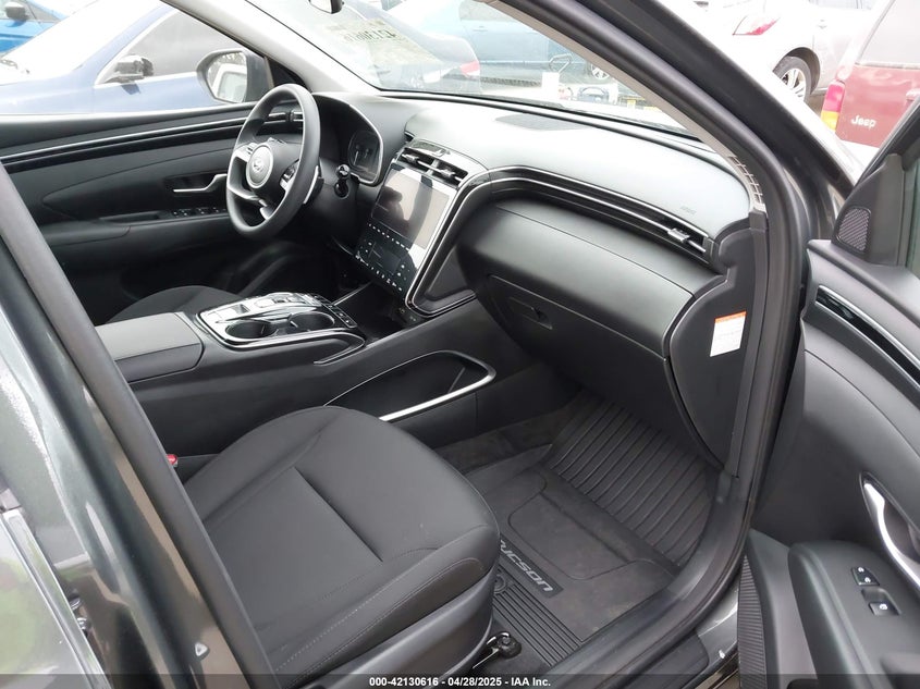 2024 HYUNDAI TUCSON HYBRID VIN: KM8JBCD14RU209620