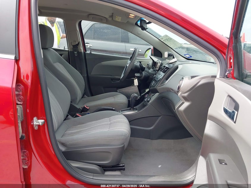 2013 CHEVROLET SONIC VIN: 1G1JC6SH6D4194073