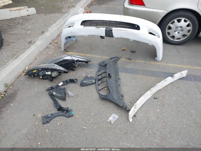 2002 Lexus Es 300 Base (A4) VIN: JTHBF30G620038274 Lot: 42130747