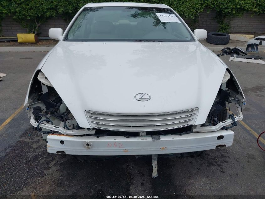 2002 Lexus Es 300 Base (A4) VIN: JTHBF30G620038274 Lot: 42130747