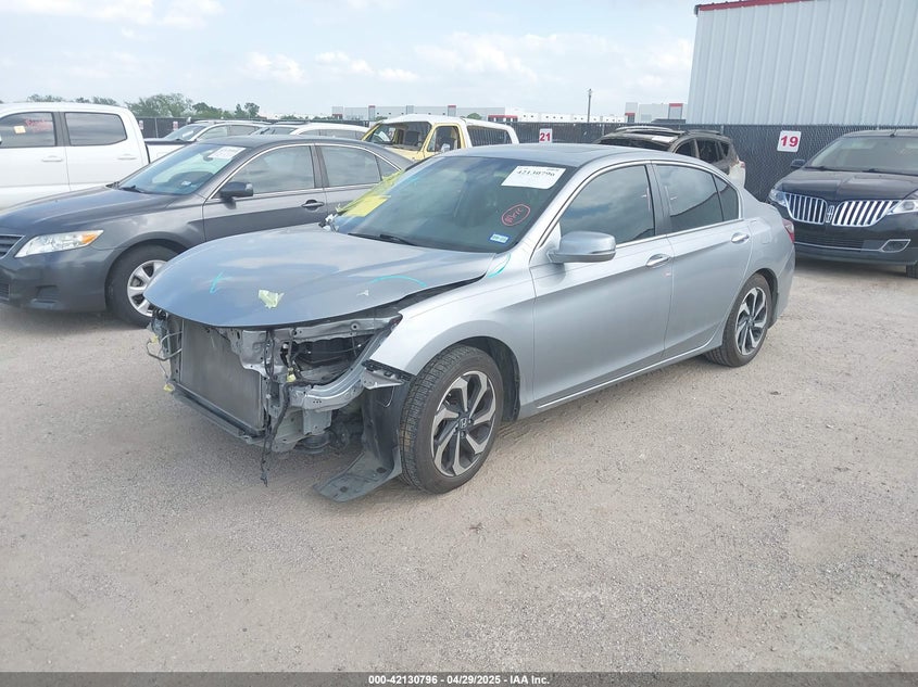 2017 HONDA ACCORD VIN: 1HGCR2F84HA298166